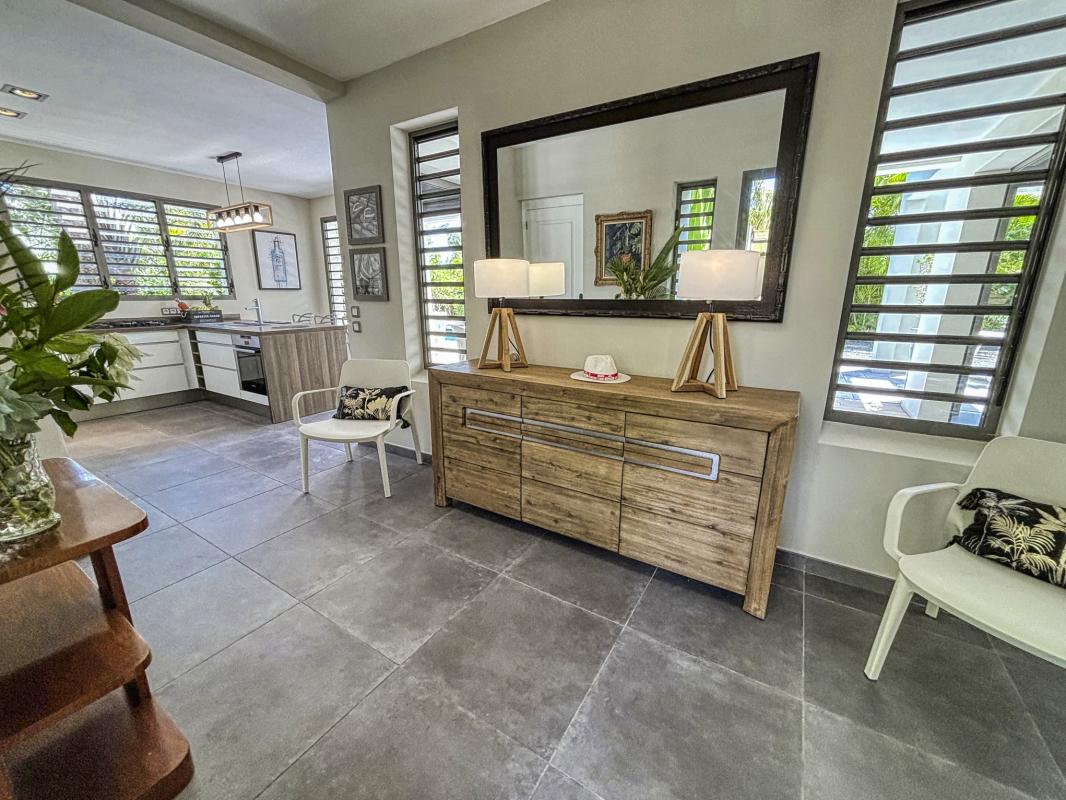 14.Location villa 3 chambres piscine Saint François Guadeloupe_Couloir
